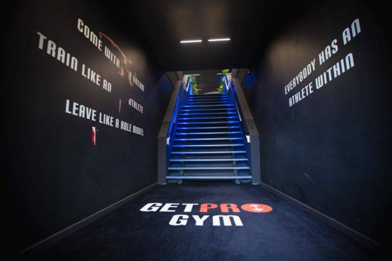 De gerenoveerde entree van Getpro Gym